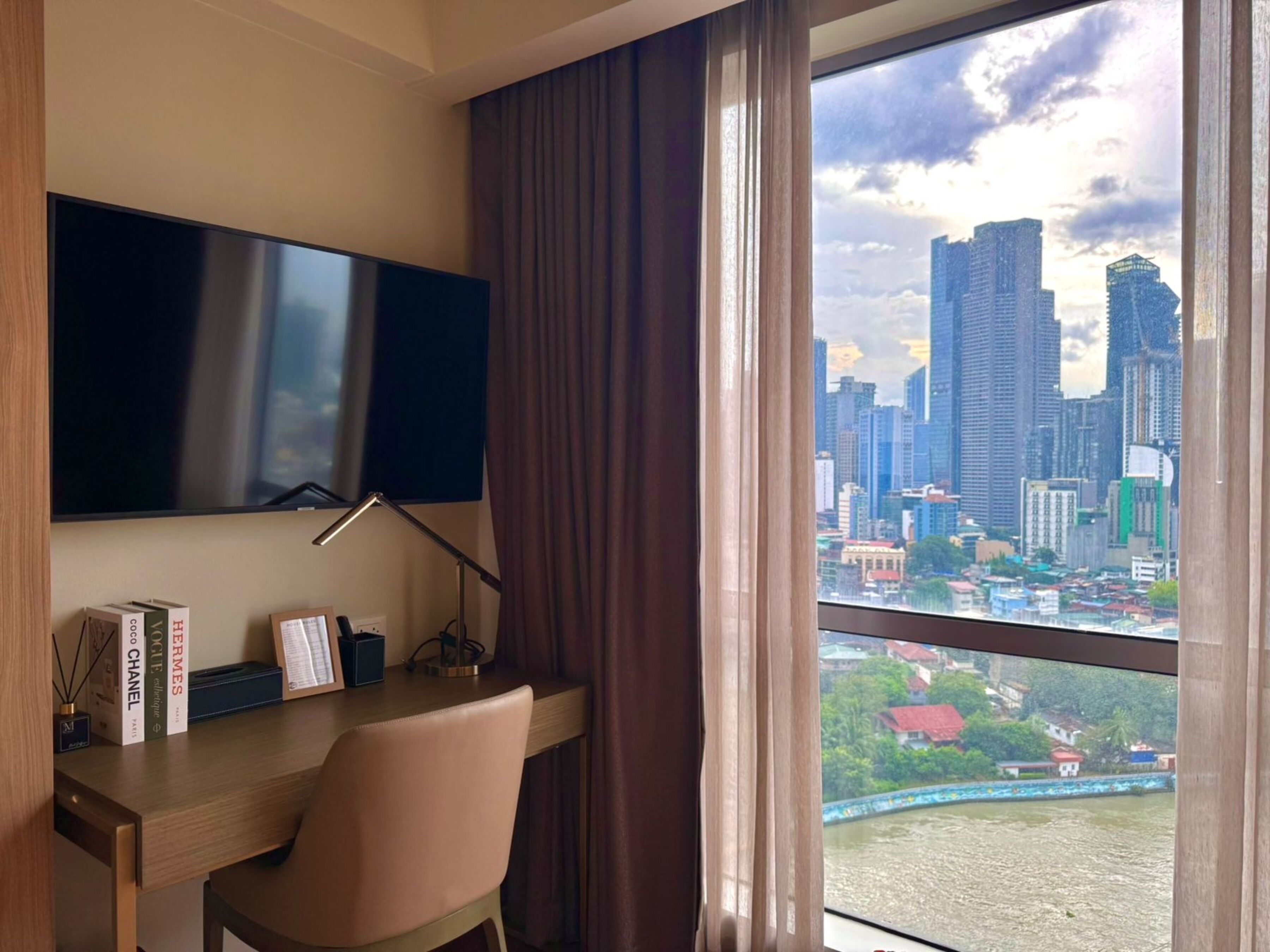 Signature Room, Kitchen, City View