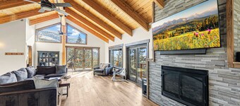 Tahoe Nirvana Mountain Views