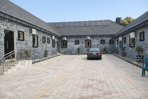 Exterior - The Whale Inn (Kaduna)