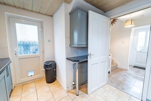 Interior - Highland Holiday Home in Fort William & Ben Nevis | Sleeps 4 (Caol)