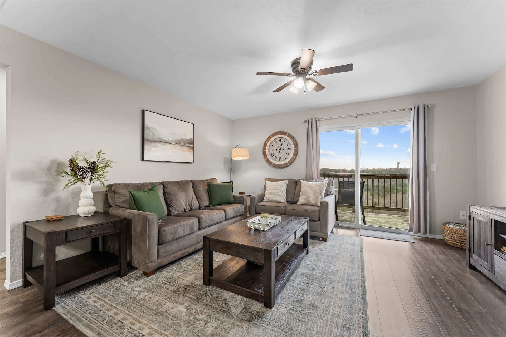 Condo, Multiple Beds, Balcony, Garden View (2907 Vineyards 5) | Living area