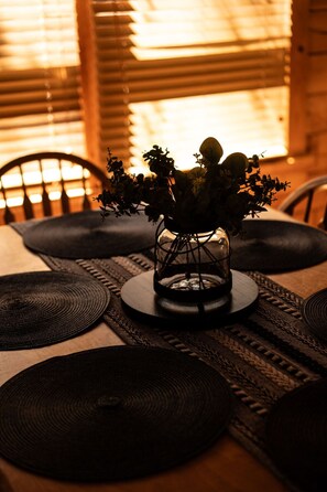 Dining - Be Still | MTN Views, Hot Tub, Grill, Fireplace! (Sevierville)