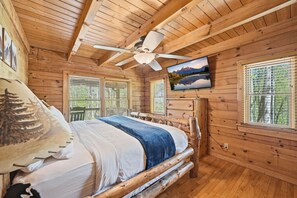 2 chambres, fer et planche à repasser, Wi-Fi, draps fournis
