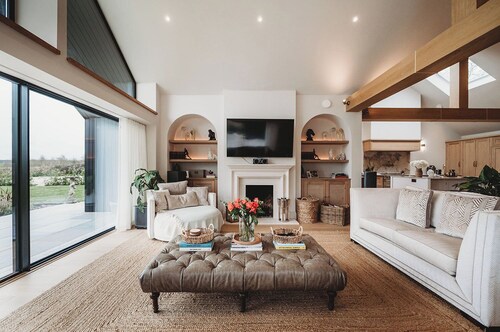 Secluded 5-Bed Luxury Retreat | Peaceful Countryside Escape