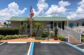 Exterior - Woody's RV Resort (Sebring)