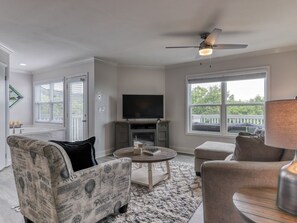 TV, fireplace - Tranquility Skies | MTN View, Sauna, Jacuzzi, MORE (Gatlinburg)