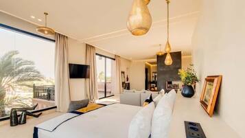 13 chambres, fer et planche Ă repasser, Wi-Fi, draps fournis