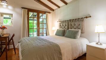 2 dormitorios, tabla de planchar con plancha, wifi y ropa de cama