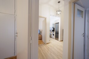 Interior - Thea Luxury Rooms Apartment in the Center with Private Terrace, Wi-Fi & Air Conditioning (Athina)