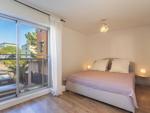 2 Schlafzimmer, Internetzugang