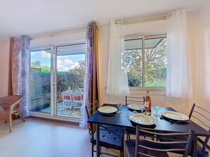 Dining - Dunes de Nauzan by Interhome (Vaux Sur Mer)