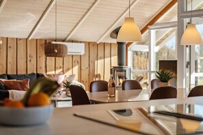 Dining - VE508 Oksbøl - Blomstervangen 123 (Oksbøl)