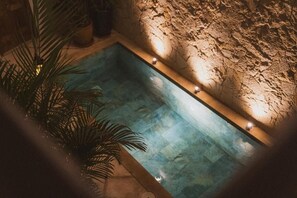 屋内プール