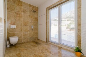 Hair dryer, towels - Four Bedroom Villa With Pool (Mlini)