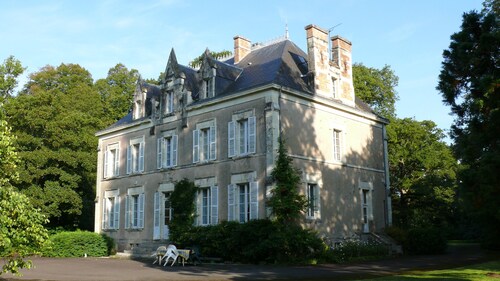 Grande maison familiale en pleine nature près du parc régional de Brière (12p)
