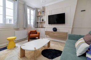 TV - Splendid apartment 1BDR/4PAX in the city center (Paris)