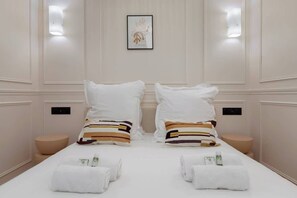 2 chambres, fer et planche à repasser, lit parapluie, Wi-Fi gratuit