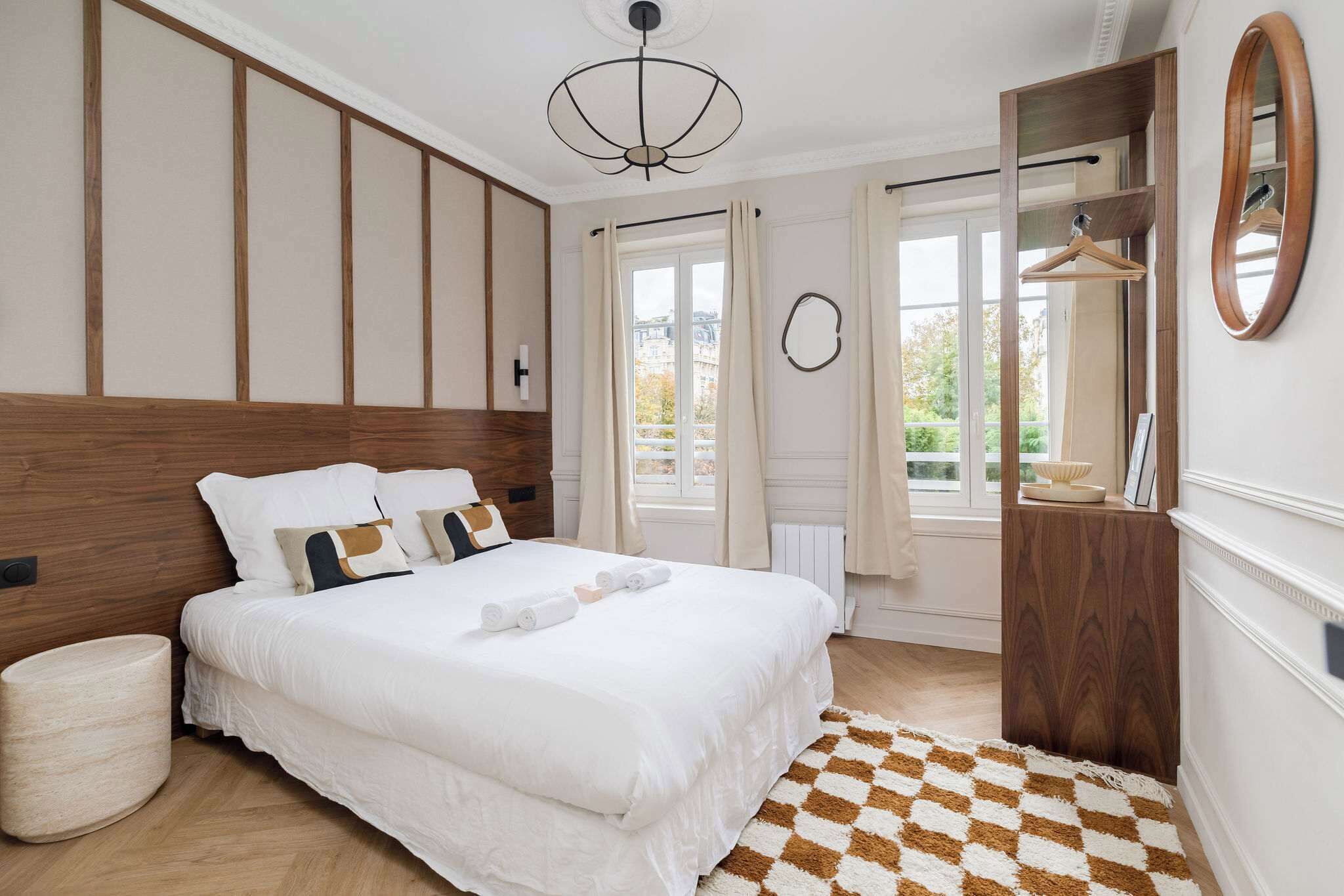 3 habitaciones, tabla de planchar con plancha y wifi gratis 