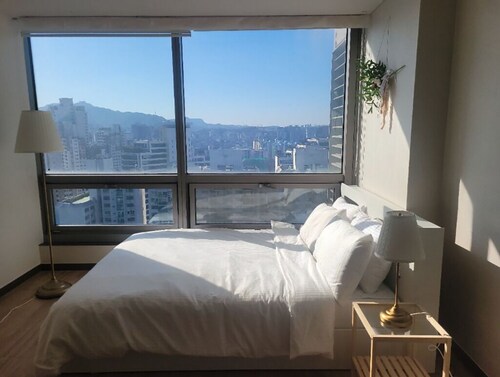 ✧ Gangnam District ✧ CITI SUITE ✧ Modern Comfort ✧ 1Bed 1Bath
