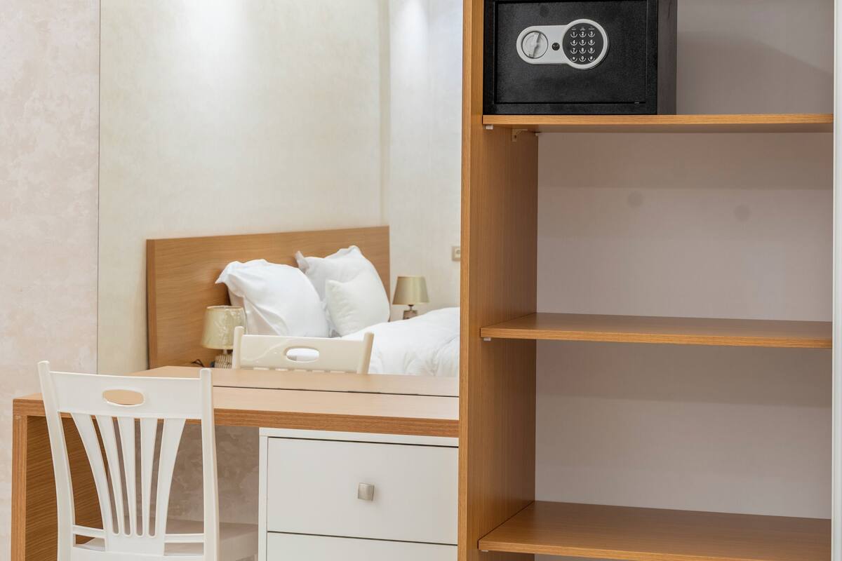 Truy cập Internet không dây miễn phí, bộ trải giường 