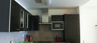 Luxurious Marina Views