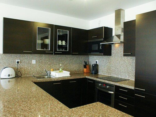 Spacious 3-bedroom Luxury Living
