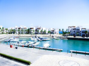 Apartment | 2 bedrooms - Scenic Marina View Retreat (As Sifah)