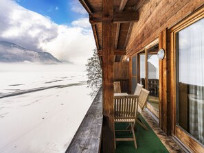 Outdoor dining - Waterfront Apartment 3 by Interhome (Zell am See)