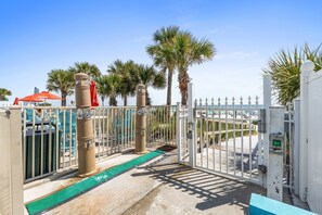 Property grounds - Gulf Highlands 2BR 11 Pools Beach Access Sleeps 6 (Panama City Beach)