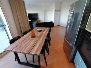 Dining - Vrbo Property (Cavalaire-sur-Mer)