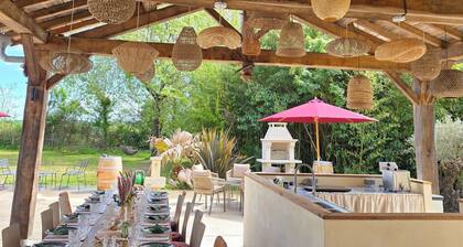 Château Sora, 6 air-conditioned rooms 6 bathrooms for 16 1 XL swimming pool