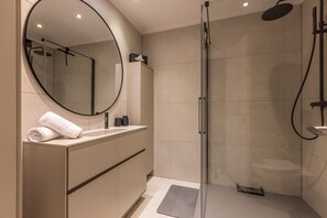 Apartment | 3 bedrooms - Ref 705520 in Cannes (Cannes)