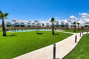 Pool - 3024 Bright apartment with terrace and pool (Estepona)