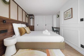 1 bedroom, iron/ironing board, WiFi, bed sheets - 4PAX flat in the center of Paris (Paris)