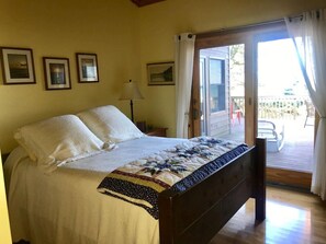 Room - Fantastic 3-bedroom house in Beaver Island perfect for your getaway (Beaver Island)