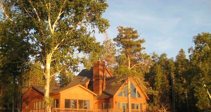 Fantastic 3-bedroom house in Beaver Island perfect for your getaway