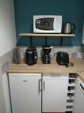 Private kitchen - Apartment GOURETTE/4pers. (Eaux-Bonnes)