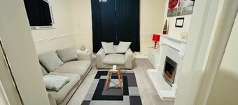 Pets - Parking - Patio - Wifi - Sleeps 4