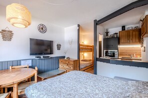 Free WiFi, bed sheets - Le Refuge des Silènes - Studio au pied des pistes (Mégevette)