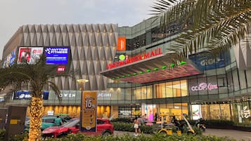 Deluxe House, Balcony, Pool View | Exterior