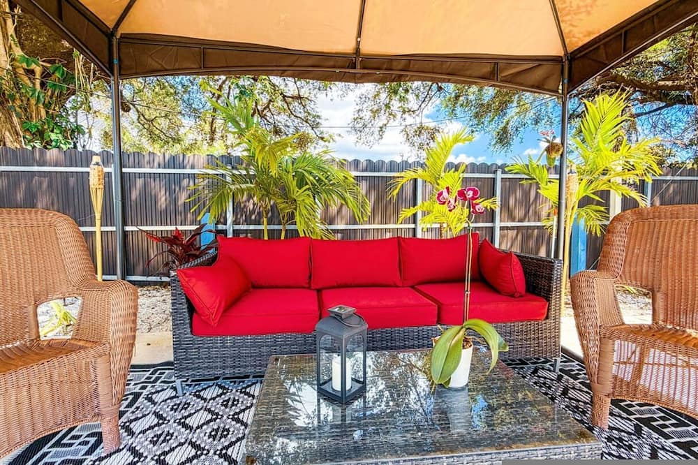 Home Near Hard Rock w BBQ Pool Table - Westview, FL