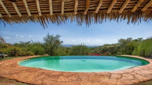 Villa - Private Bush Camp With Pool Cottages Tents - 2332 (Bisil)
