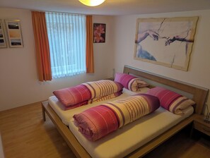 Room - Apartment Waldblick for 4 people with direct access to the garden. (Feldberg (Schwarzwald))