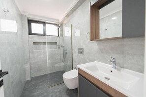 House - Villa Ana With 3 Bedrooms and 3 Bathrooms (Ortaca)