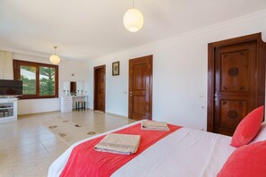 House - Villa Kuluhana With 3 Bedrooms and 3 Bathrooms (Kaş)