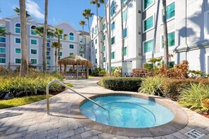 Apartment, Accessible | 1 bedroom - Pool View Disney Universal Free Shuttle Parking (Orlando)