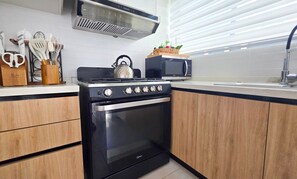 Private kitchen - Villa Moderna con Piscina Privada en Vistacana (Punta Cana)