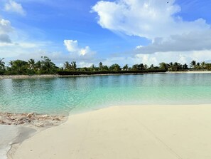 House | 4 bedrooms - Villa Moderna con Piscina Privada en Vistacana (Punta Cana)