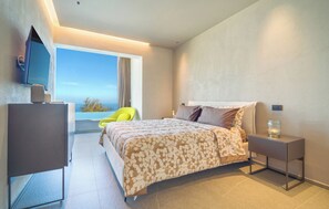 4 bedrooms, iron/ironing board, free WiFi, bed sheets - Luxury, infinity pool, sauna, seaview, movie theater, bar, park (Milazzo)
