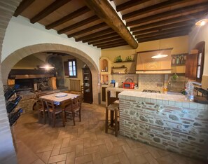 Dining - Poggio delle Civette Certaldo Entire country house among woods, vineyards and olive trees (Gorgognano, Firenze, Toscana)